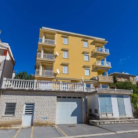 Apartment Spoljarec Julija Klovica *